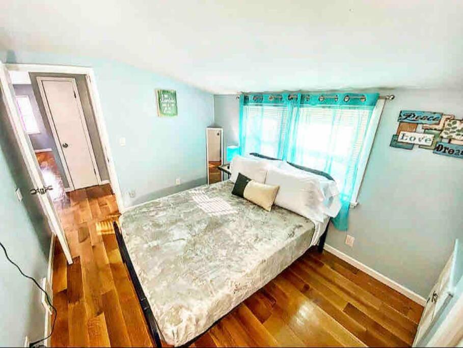 Adorable&Cozy Suburban Home Mins From Dwtn/Airport Rochester Eksteriør billede