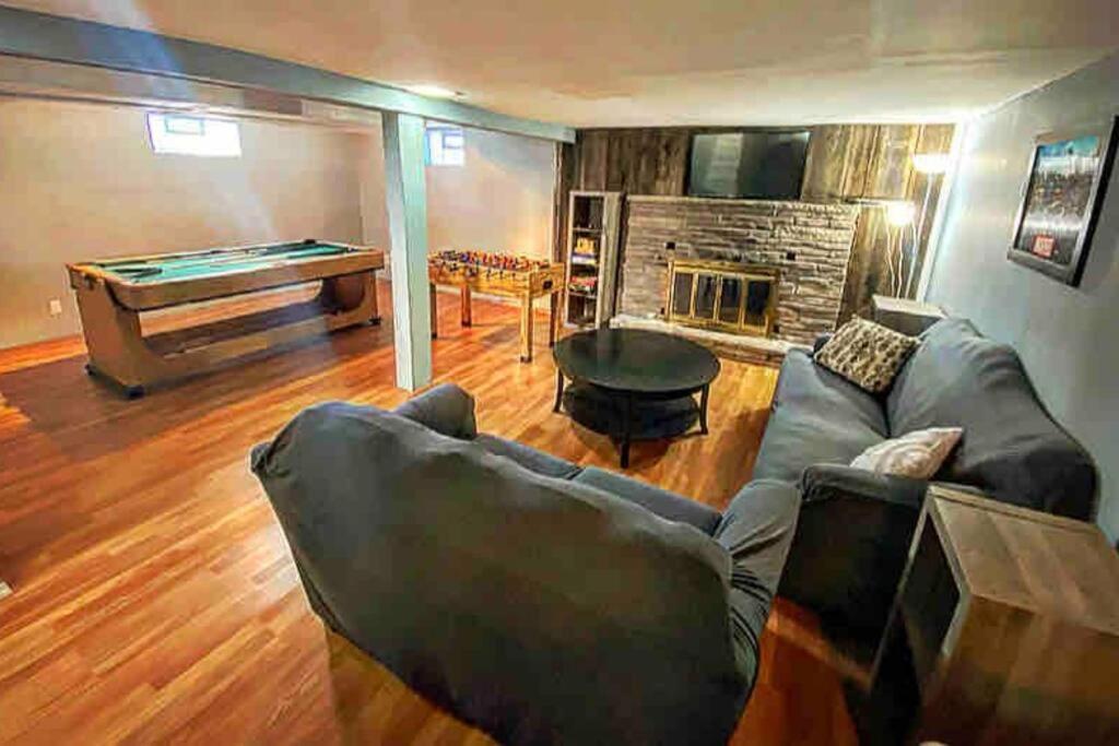 Adorable&Cozy Suburban Home Mins From Dwtn/Airport Rochester Eksteriør billede